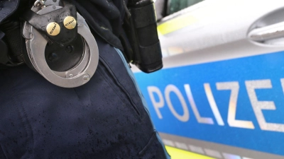 Die Durchsuchungen laufen seit den frühen Morgenstunden. (Symbolbild) (Foto: Karl-Josef Hildenbrand/dpa)