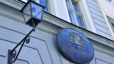 Vor dem Amtsgericht Ansbach gingen in der Verhandlung die Meinungen auseinander. (Foto: Silvia Schäfer)