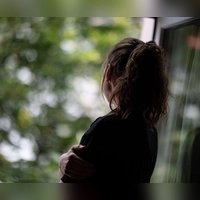 Der Medizinische Dienst (MD) wird oft bei langen Erkrankungen, häufigen Krankschreibungen und bei psychischen Diagnosen aktiv. (Foto: Fabian Sommer/dpa/dpa-tmn)