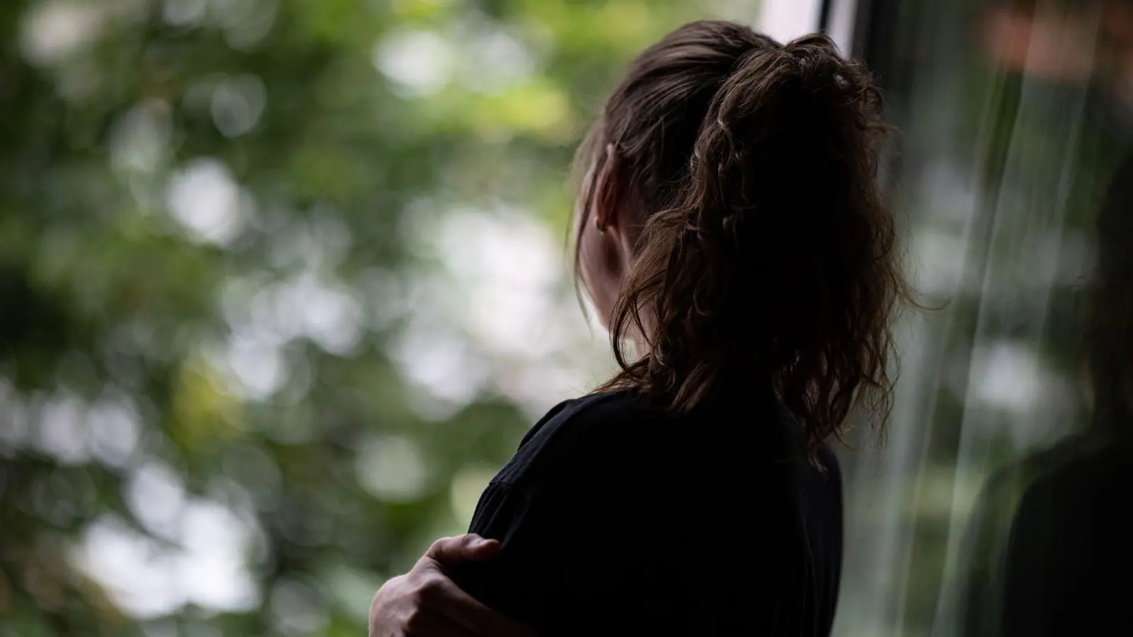 Der Medizinische Dienst (MD) wird oft bei langen Erkrankungen, häufigen Krankschreibungen und bei psychischen Diagnosen aktiv. (Foto: Fabian Sommer/dpa/dpa-tmn)