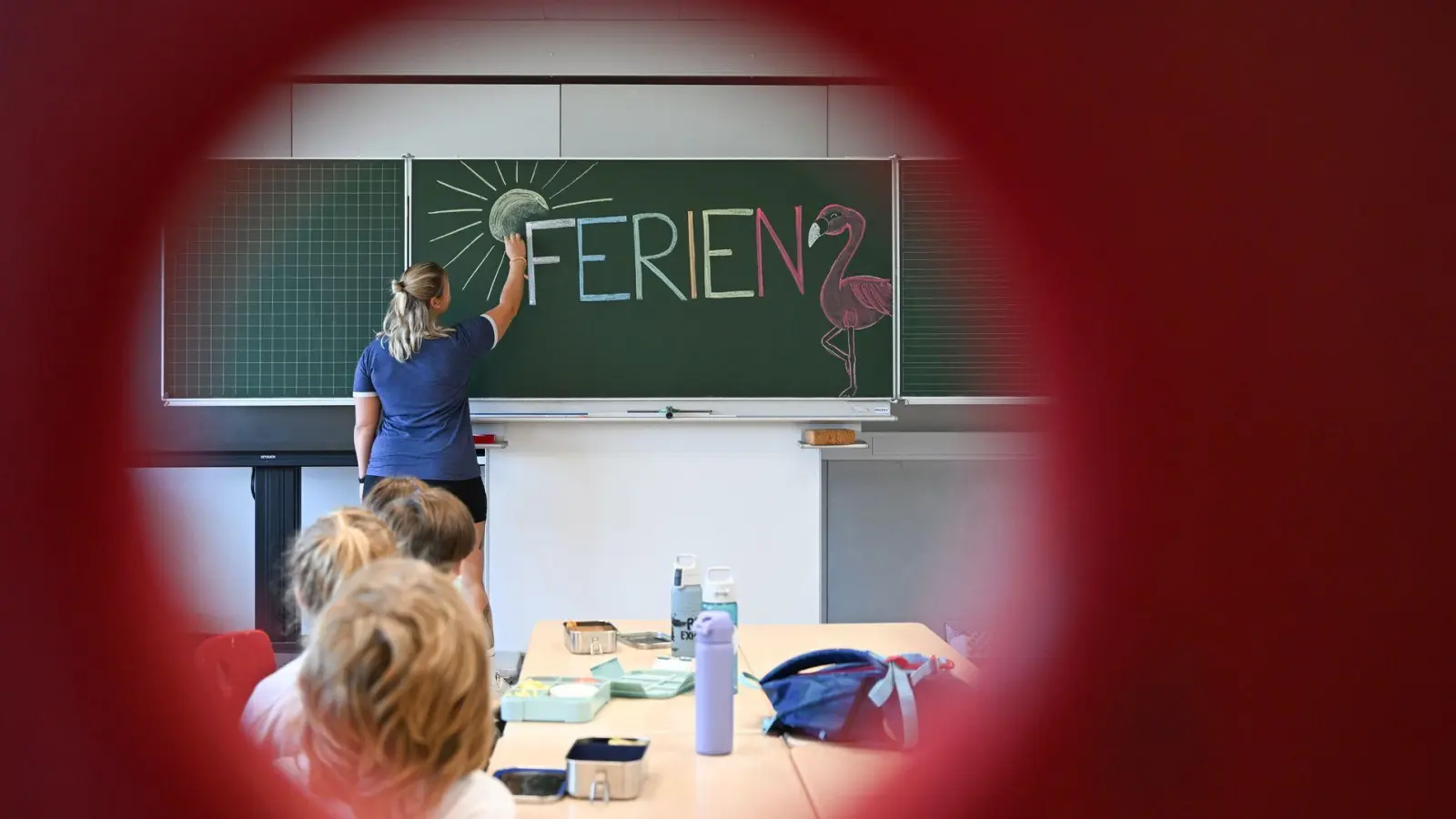 Traditionell gibt es in Deutschland viele unterschiedliche Ferienstarttermine. (Symbolbild) (Foto: Bernd Weißbrod/dpa)
