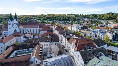 Das Rathaus bleibt wegen des Cyberangriffs vorerst geschlossen. (Archivbild) (Foto: Lennart Preiss/dpa)