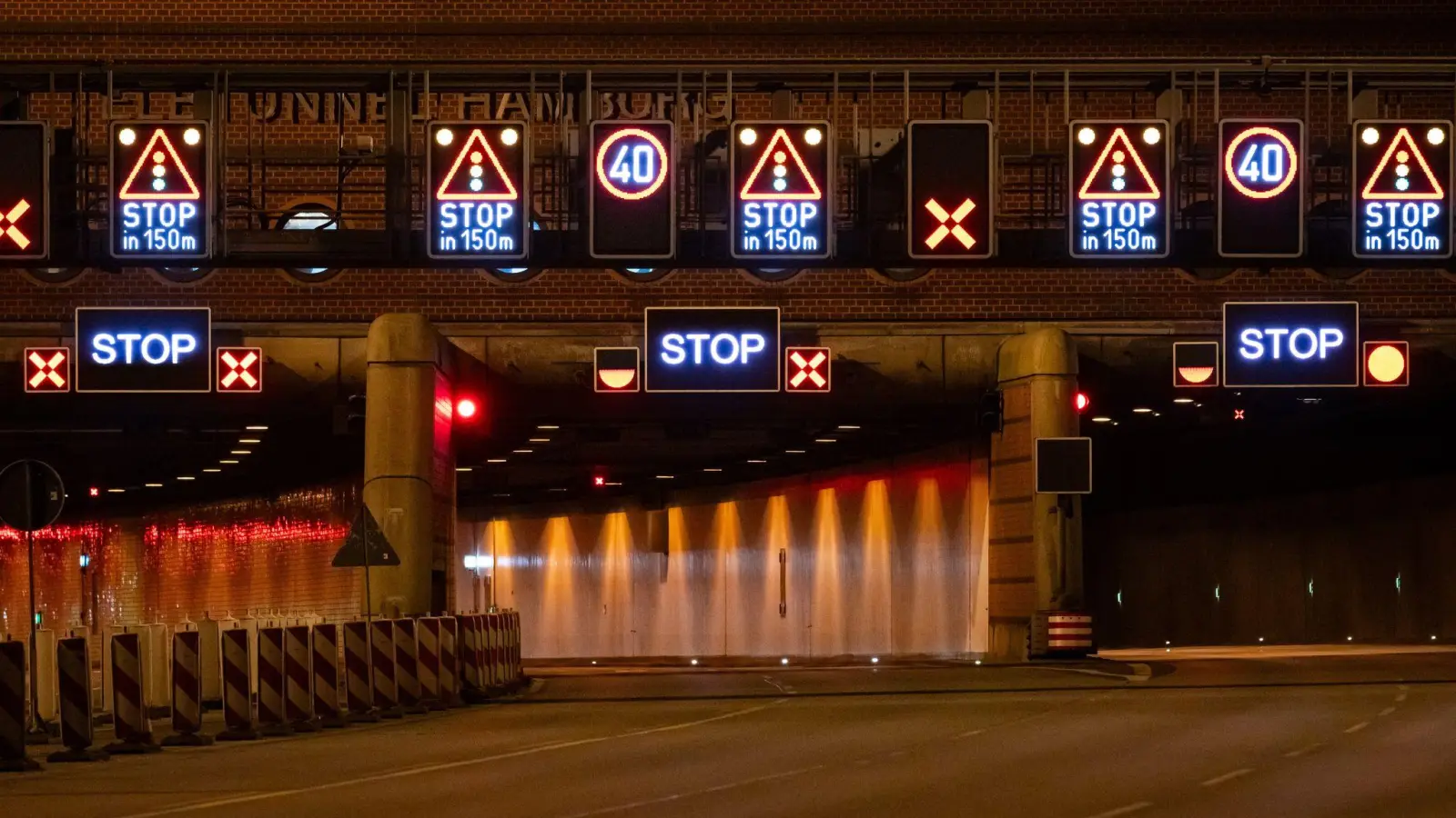 Zahlreiche Tunnel bleiben heute aufgrund von Warnstreiks geschlossen oder sind nur eingeschränkt befahrbar. (Archivfoto) (Foto: Jonas Walzberg/dpa)