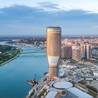 Mit 168 Metern das höchste Gebäude Serbiens ist der jetzt schon ikonische Kula Beograd. (Foto: Tourist Organization of Belgrade/dpa-tmn)