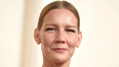 Sandra Hüller kommt zur Oscar-Verleihung im Dolby Theatre in Los Angeles. (Foto: Richard Shotwell/Invision/AP/dpa/Archivbild)