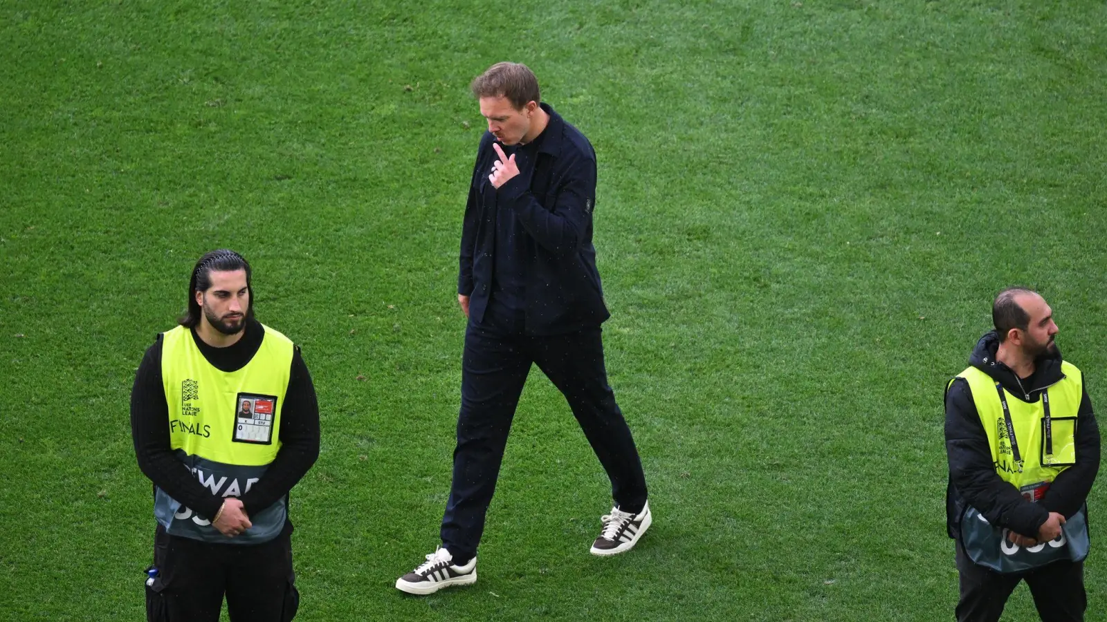 Wohin geht der Weg in der WM-Saison: Julian Nagelsmann nach der zweiten Niederlage beim Finalturnier. (Foto: Marijan Murat/dpa)