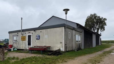 Am Bauwagen, einem Jugendtreff in Merkendorf, kam es im August 2024 zu einer Schlägerei. Ein 19-Jähriger rastete aus. (Foto: Manfred Blendinger)