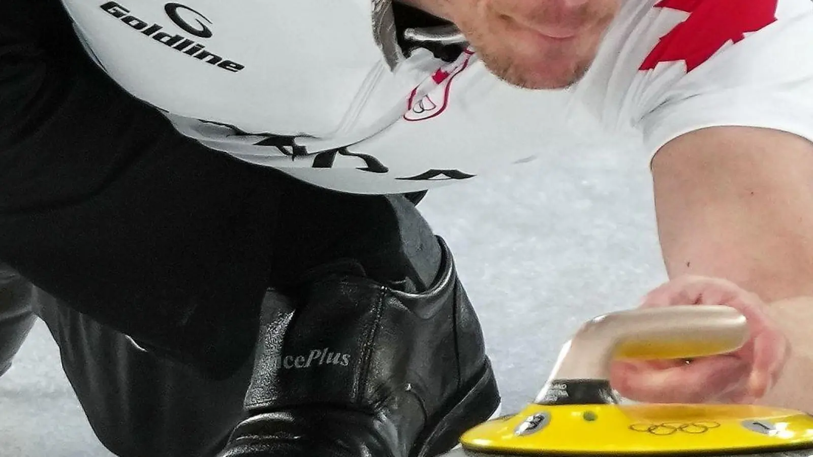 Bei Olympia im Fokus: der kanadische Curler Marc Kennedy. (Archivbild) (Foto: Misper Apawu/AP/dpa)