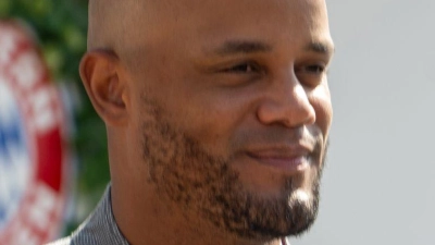 Trainer Vincent Kompany freut sich auf das Oktoberfest. (Archivbild) (Foto: Stefan Puchner/dpa)