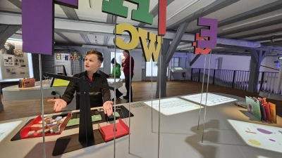 Die Geheimnisse des Fliegens kennenlernen: Auch darum geht es im Weißkopf-Museum. Für den Besuch haben Gäste ab Juli eine Stunde länger Zeit. Allerdings steigen auch die Ticketpreise. (Foto: Wolfgang Grebenhof)