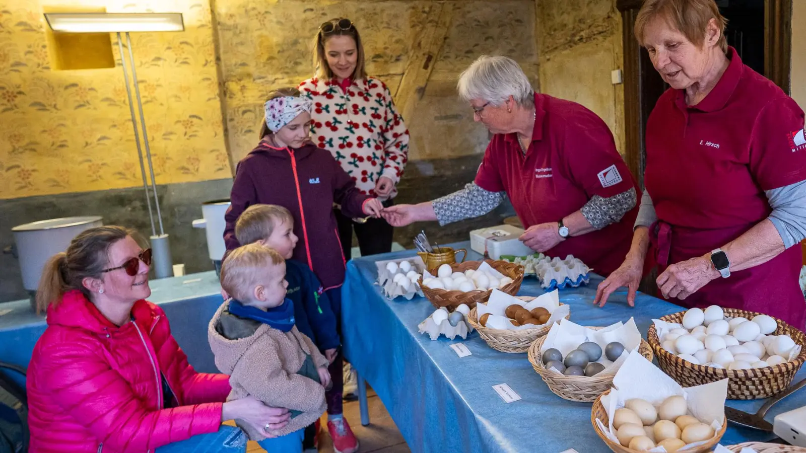 Die großen und kleinen Besucherinnen und Besucher erwartet noch bis einschließlich Ostermontag ein buntes und abwechslungsreiches Programm im Fränkischen Freilandmuseum in Bad Windsheim.  (Foto: Mirko Fryska)