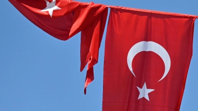 Bei einer Schießerei im Istanbuler Bezirk Fatih sind drei Menschen gestorben. (Symbolbild) (Foto: Anna Ross/dpa)