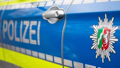 Die Polizei hat einen Verdacht auf eine Schussabgabe in Düsseldorf. (Symbolbild) (Foto: Friso Gentsch/dpa)