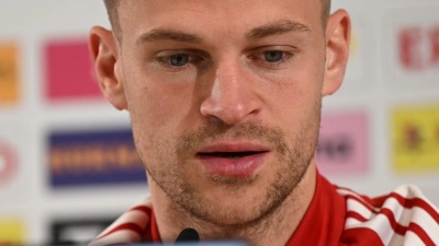 Joshua Kimmich betont die herausragenden Fähigkeiten von Rüdiger.  (Foto: Federico Gambarini/dpa)