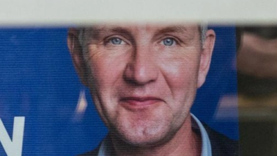 Am Samstag fand eine Wahlkampfveranstaltung in Seybothenreuth mit Höcke statt. (Foto: Pia Bayer/dpa)