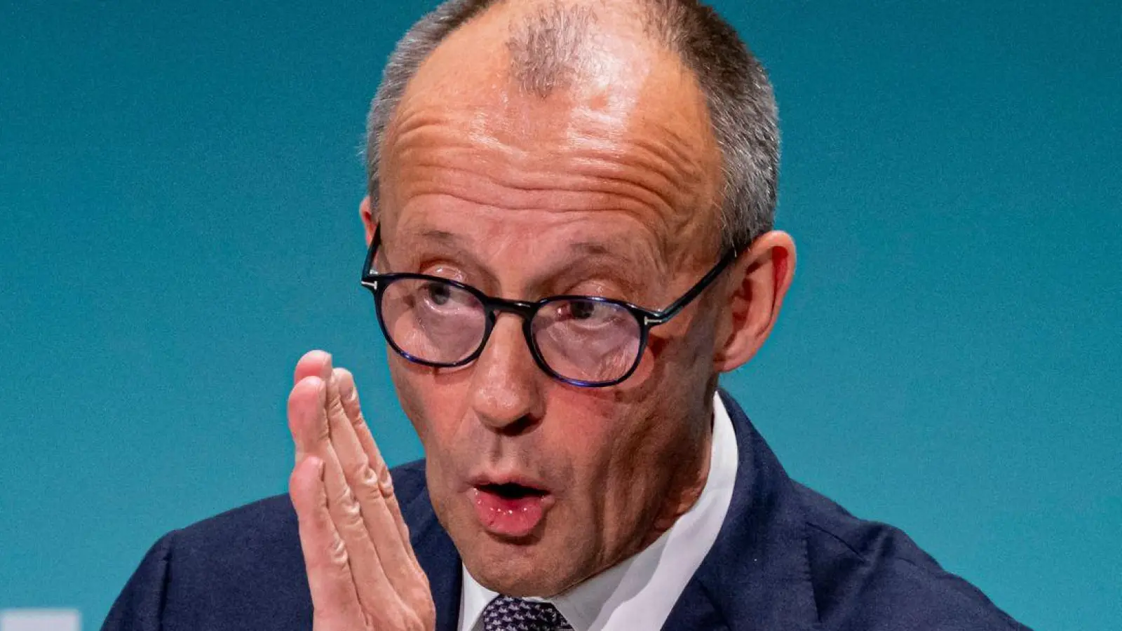 Kanzler Friedrich Merz will bei der Rente nicht nachgeben. (Foto: Fabian Sommer/dpa)