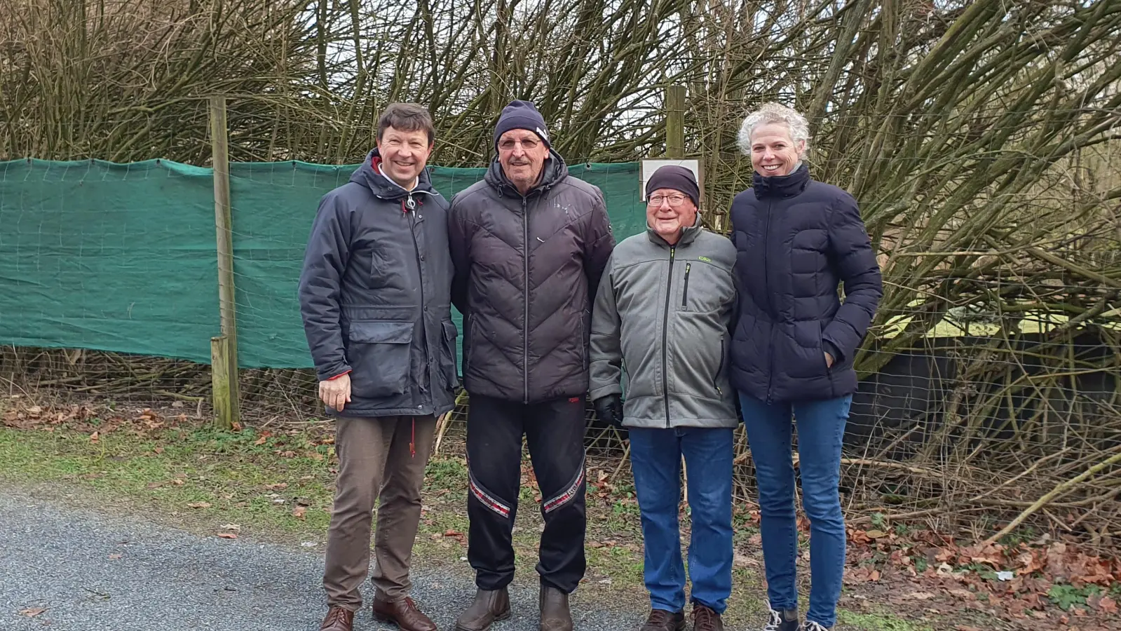 Sind zufrieden mit der möglichen Lösung (von links): Jürgen Heckel, Gerhard Geißbarth, Reinhard Hielscher und Birgit Grübler. (Foto: Anna Franck)