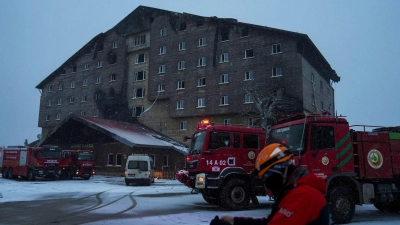 Die Brandkatastrophe passierte in einem türkischen Skigebiet. (Foto: Francisco Seco/AP/dpa)