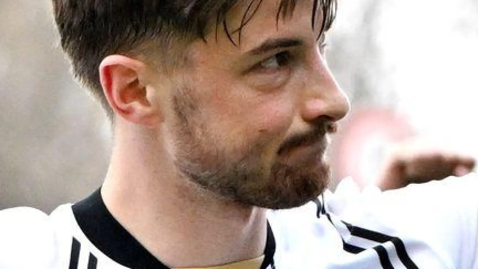 Lukas Petkov erzielte gegen Bielefeld zwei Tore. (Foto: Harald Tittel/dpa)