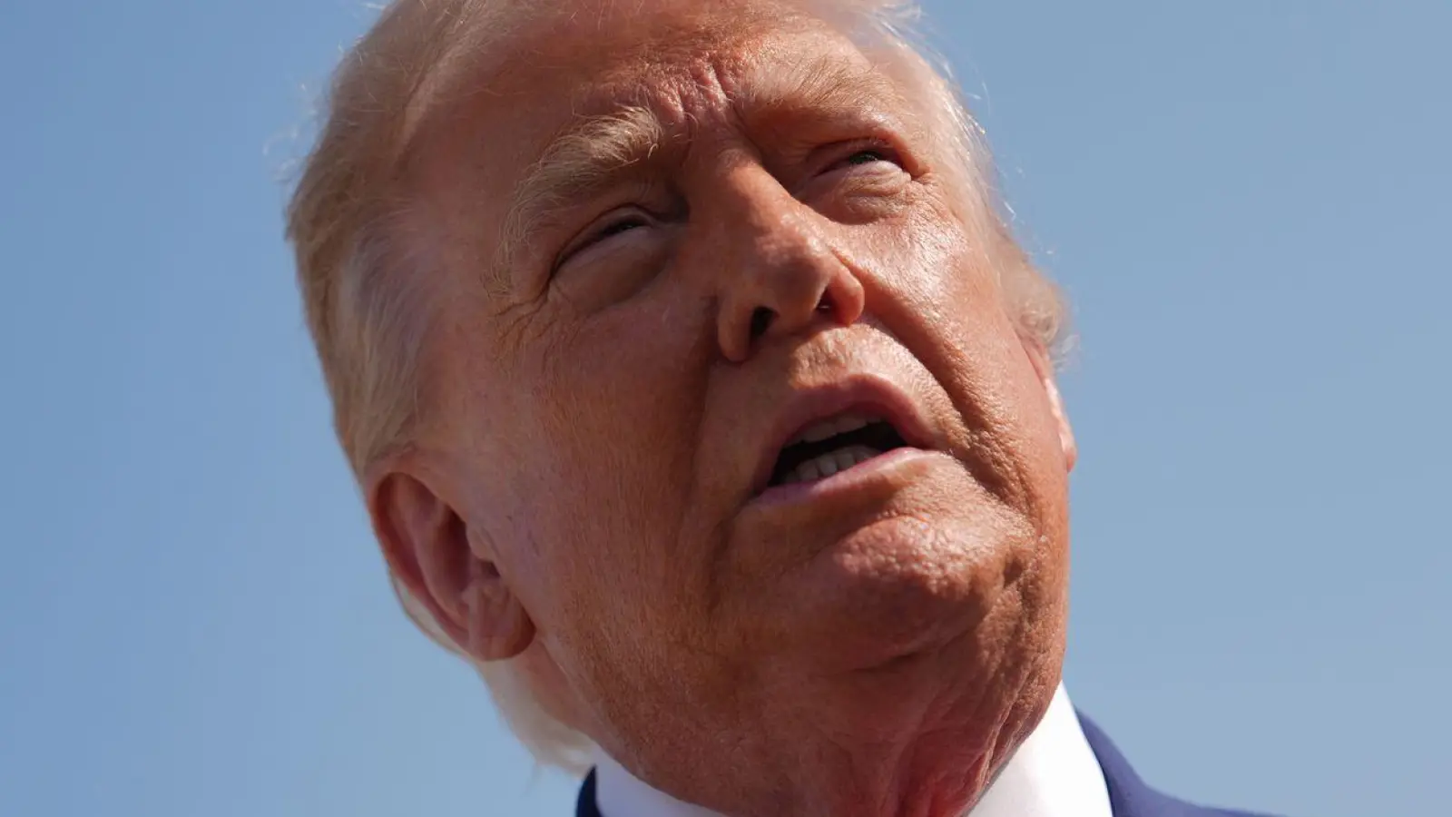 US-Präsident Trump spricht von bedeutenden Fortschritten im Bemühen um eine Beendigung des Iran-Kriegs.  (Foto: Julia Demaree Nikhinson/AP/dpa)