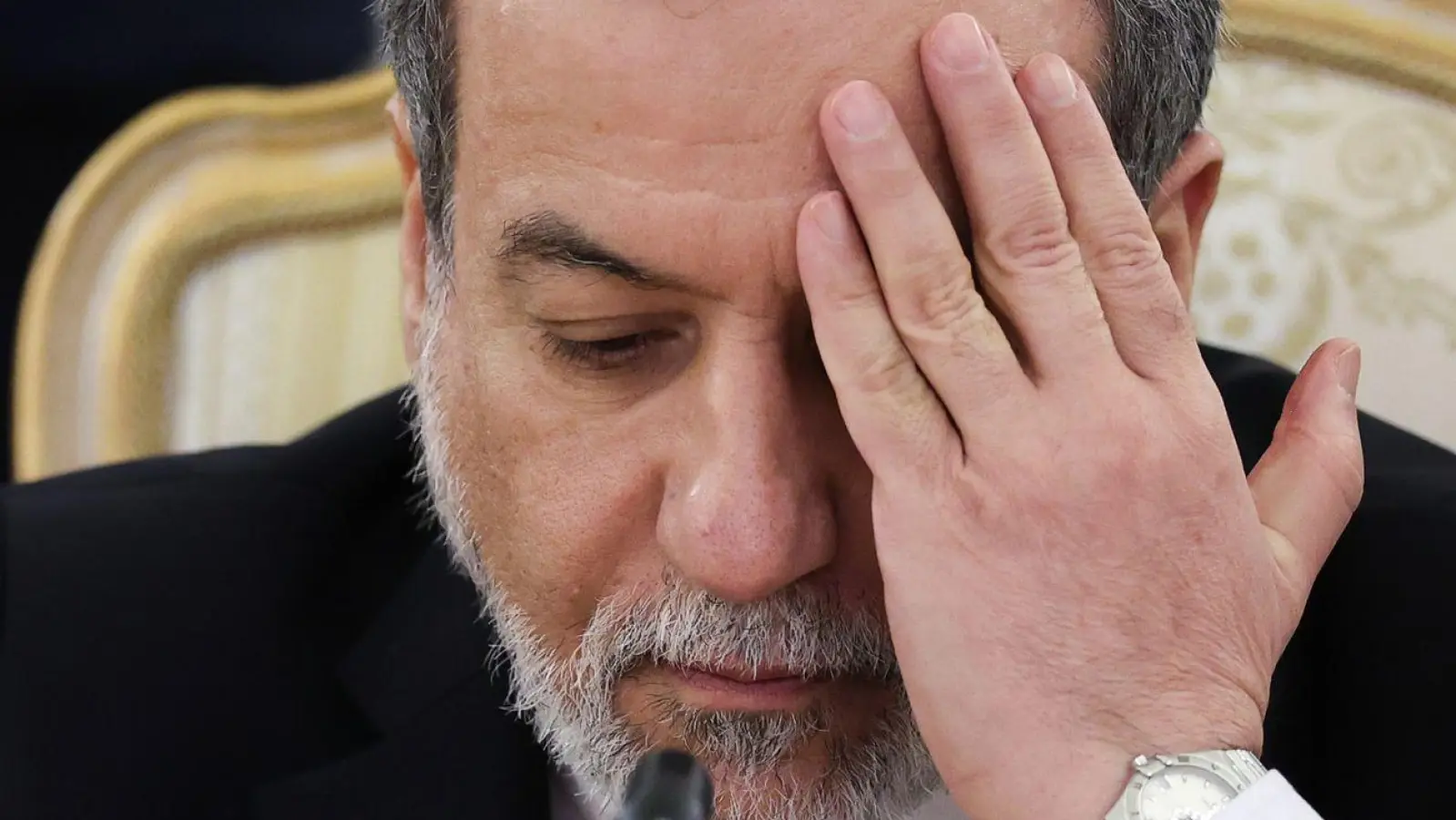 Der iranische Außenminister Abbas Araghtschi hält nicht viel von Kanzler Merz. (Archivbild) (Foto: Ramil Sitdikov/Pool Reuters/dpa)