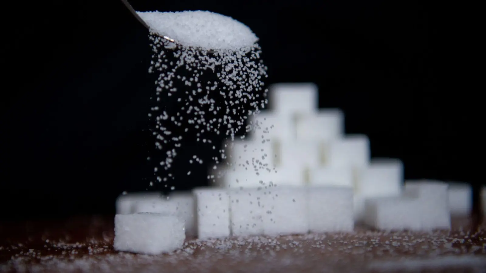 Die Zuckerzufuhr der Deutschen liegt weit über den empfohlenen Werten. (Symbolbild) (Foto: Melissa Erichsen/dpa)