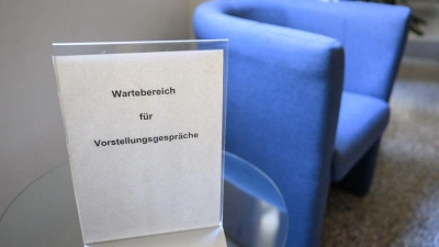 Das Interesse an Berufswechseln hat abgenommen. (Symbolbild)  (Foto: Julian Stratenschulte/dpa)