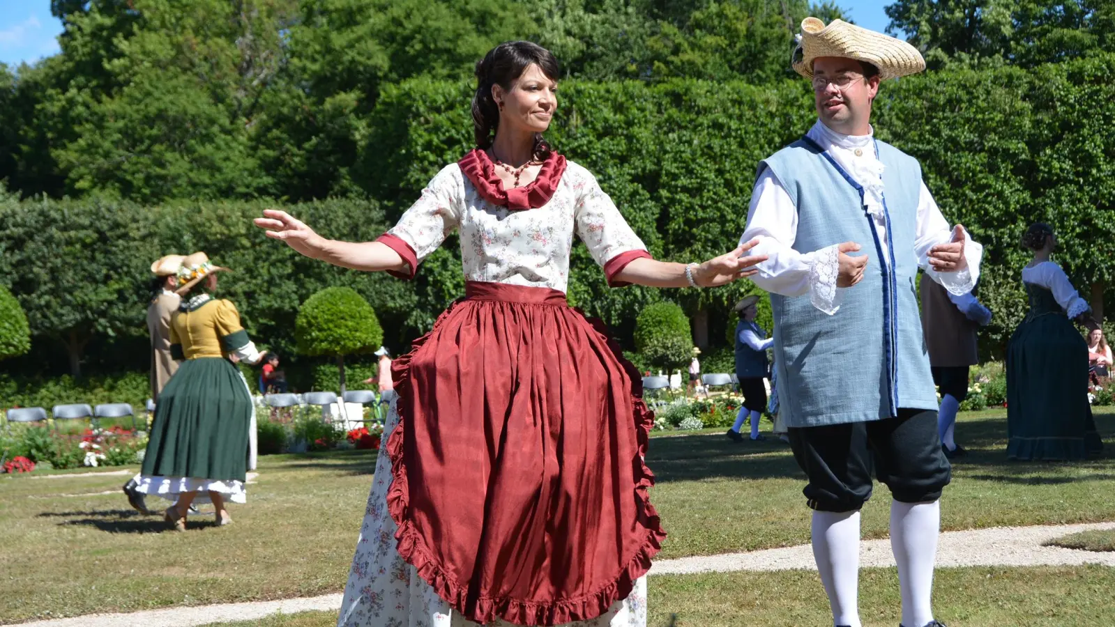 Getanzt wird natürlich auch bei den Rokoko-Festspielen in diesem Jahr, doch zum 75. Geburtstag gibt es mannigfache weitere Angebote. Dafür wurden etliche Kooperationspartner eingebunden. (Archivfoto: Lara Hausleitner)